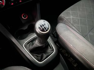 VOLKSWAGEN NUEVA SURAN 1.6 FULL 2013