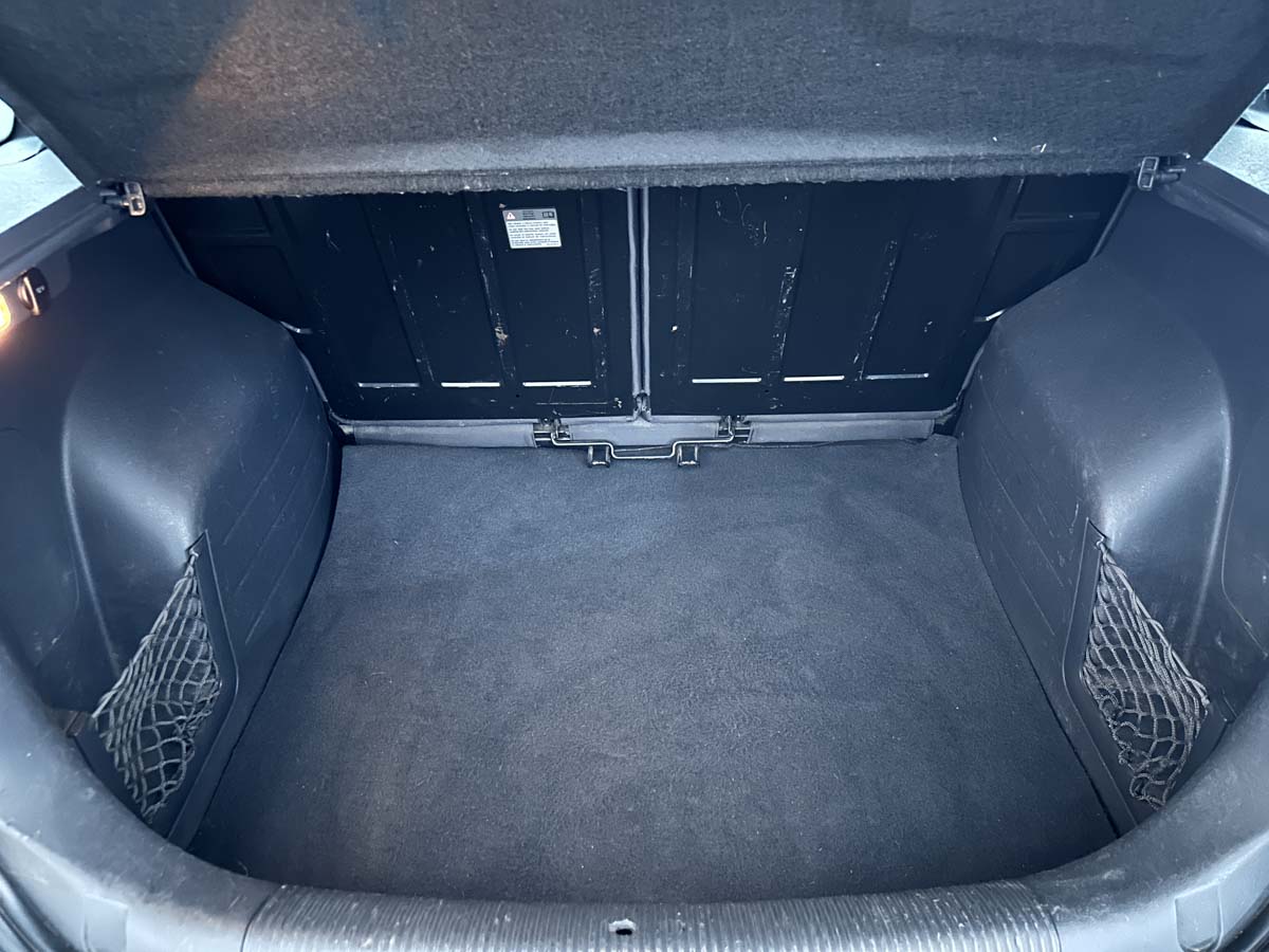 VOLKSWAGEN NUEVA SURAN 1.6 FULL 2013