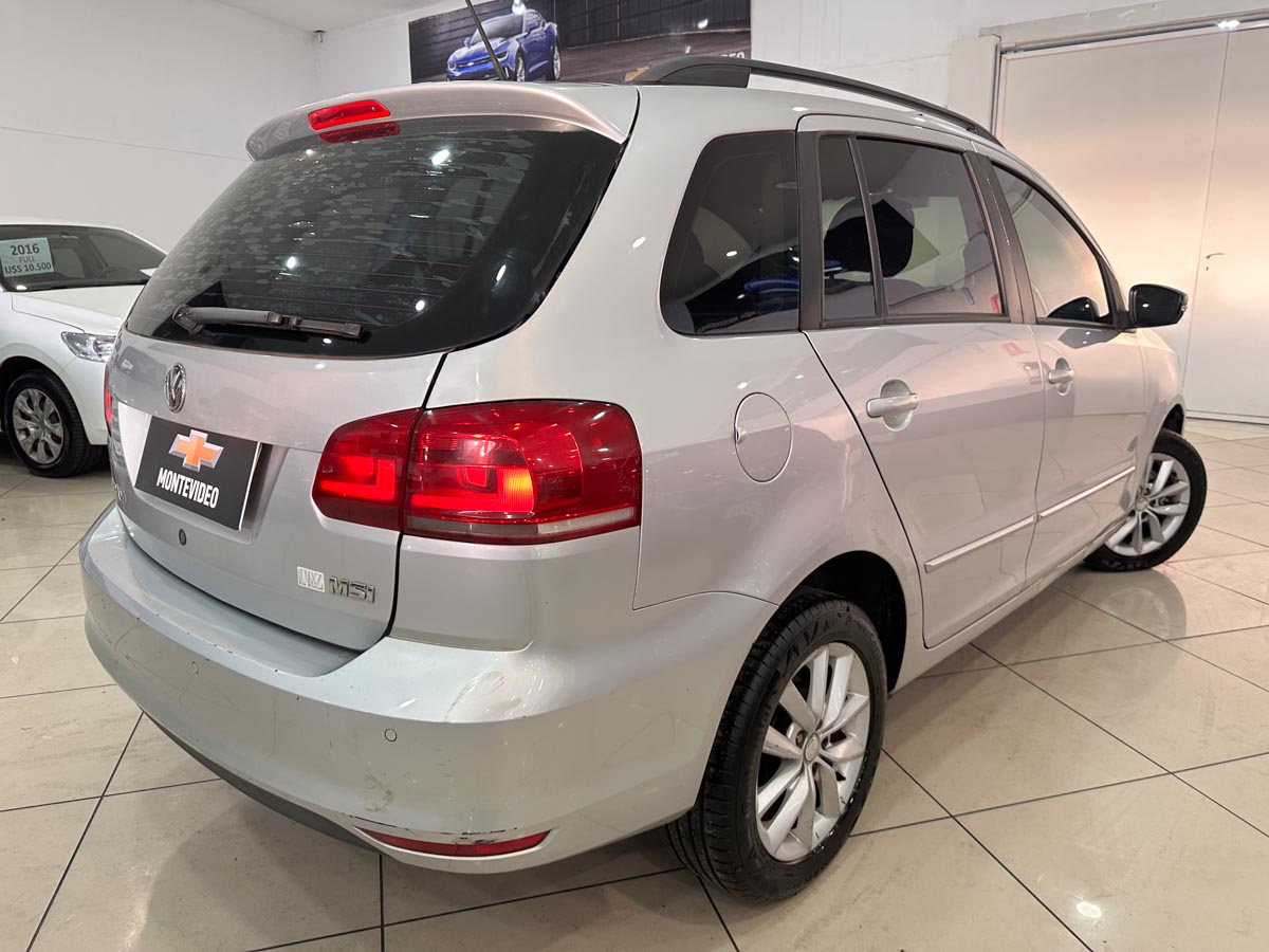 VOLKSWAGEN SURAN HIGHLINE 1.6 FULL 2016