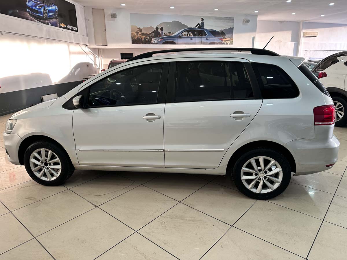 VOLKSWAGEN SURAN HIGHLINE 1.6 FULL 2016
