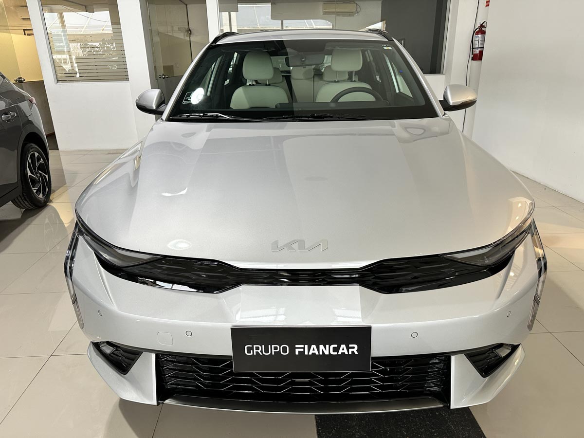 KIA ALL CROSS NEW K3 GT LINE 1.4 AT 6 Velocidades 2026 0KM