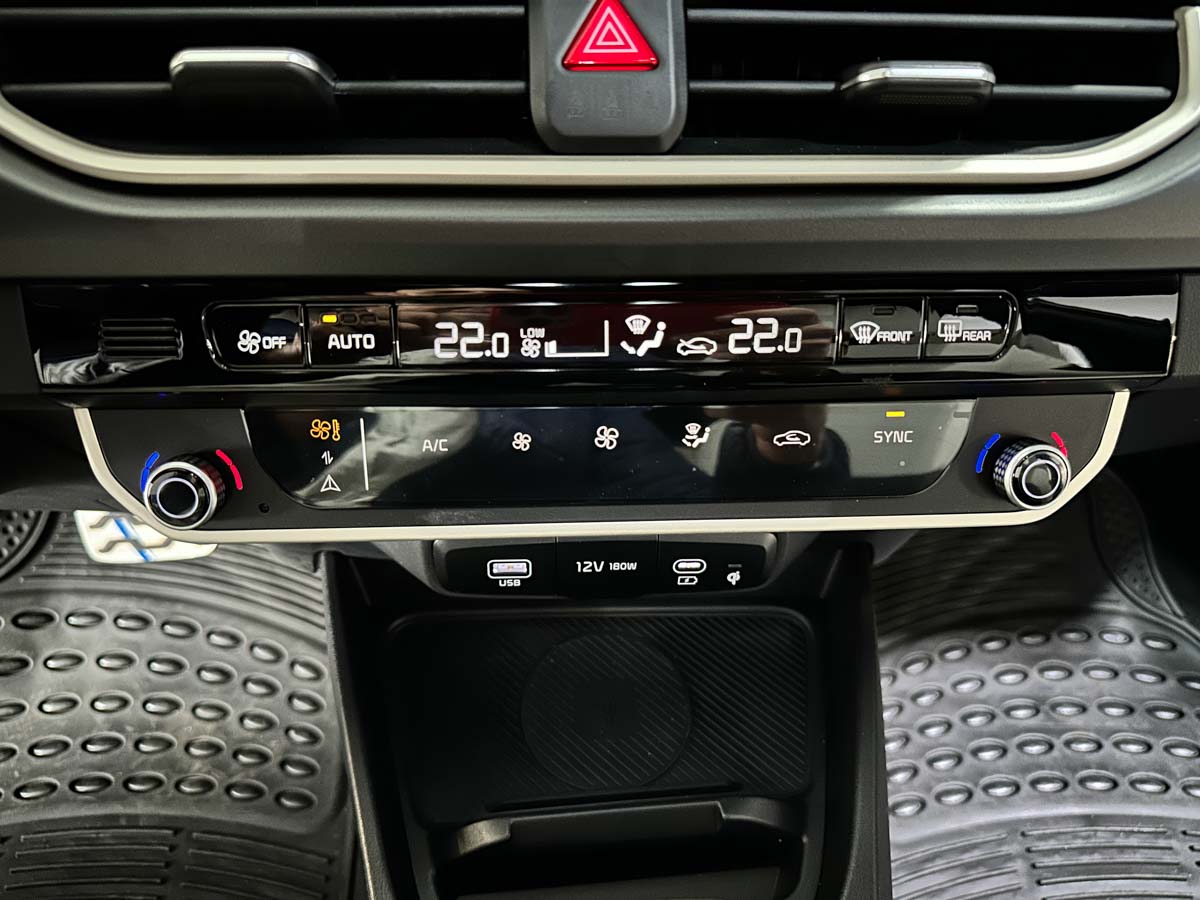 KIA ALL CROSS NEW K3 GT LINE 1.4 AT 6 Velocidades 2026 0KM