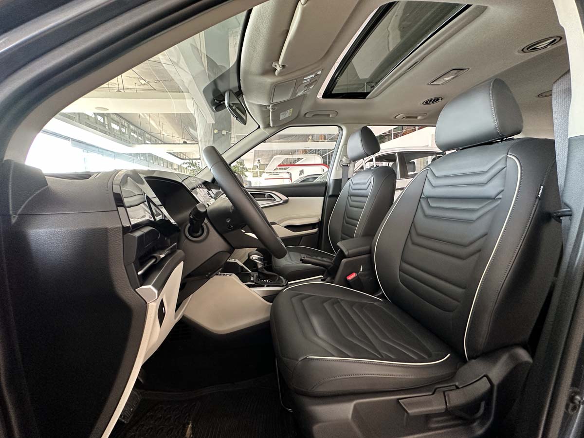 Kia Carens EX PLUS AT 6 Pasajeros 2026