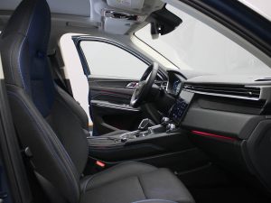 Lynk & Co 01 Louder PHEV 2026
