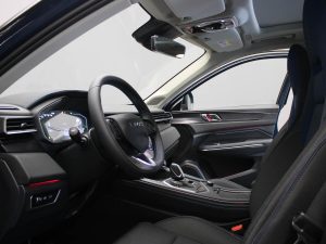 Lynk & Co 01 Louder PHEV 2026