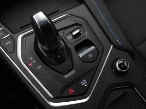 Lynk & Co 01 Louder PHEV 2026