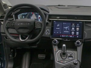 Lynk & Co 01 Louder PHEV 2026