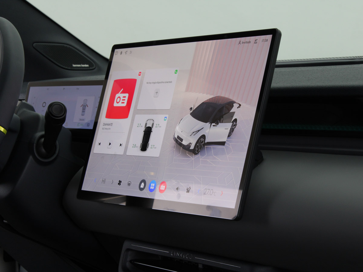 LYNK & CO 02 PRO EV 435 KM DE AUTONOMÍA ELÉCTRICA 0KM