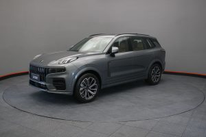 Lynk & Co 09 7 Plazas 0KM 2026
