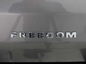 FIAT TORO FREEDOM 1.8 AT6 2021