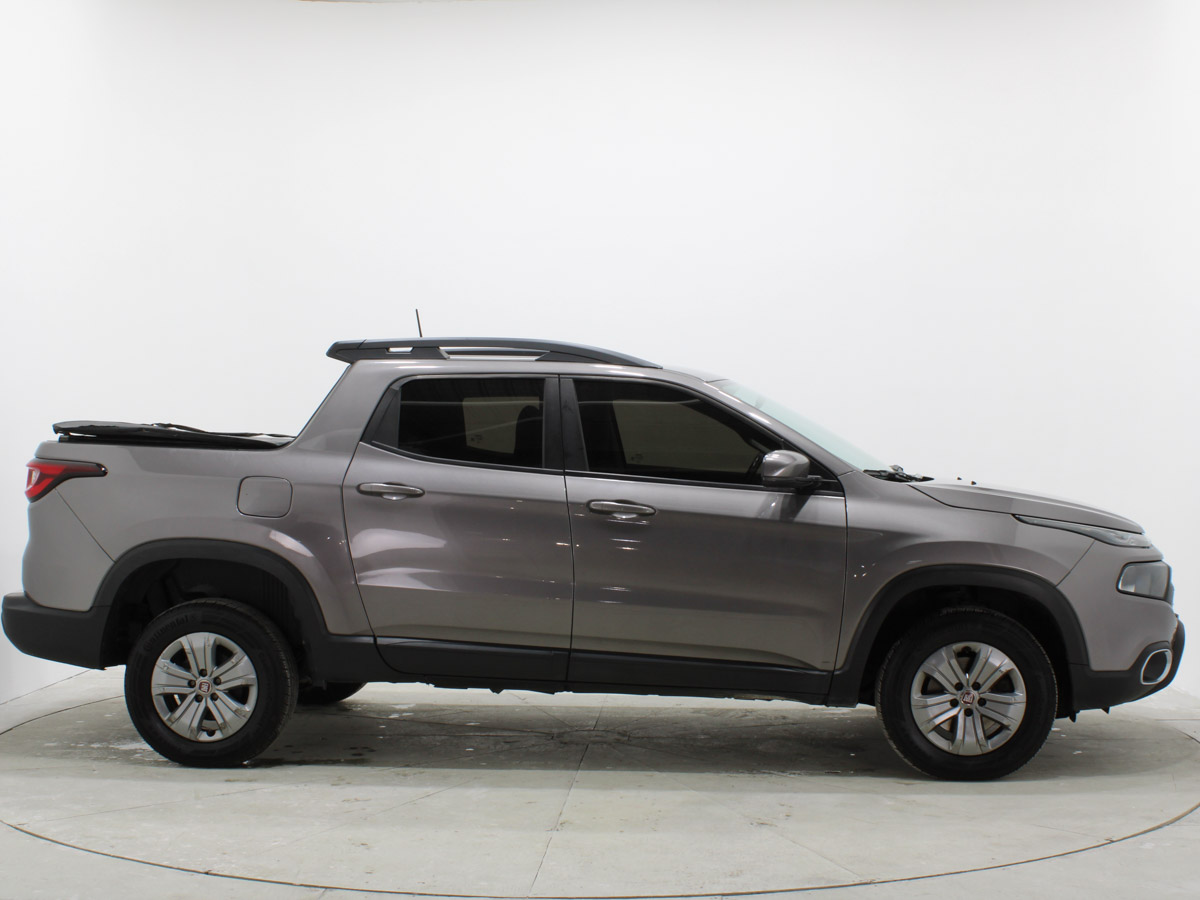 FIAT TORO FREEDOM 1.8 AT6 2021
