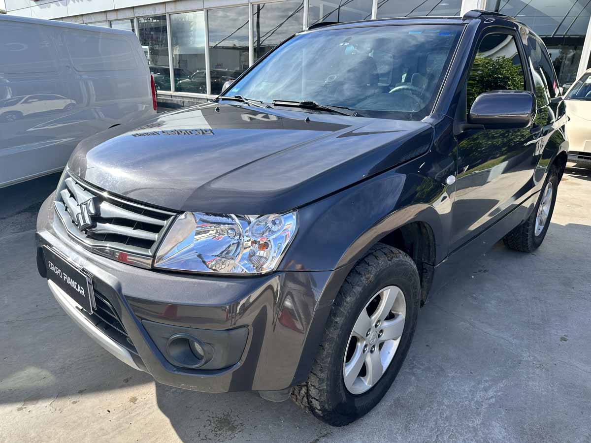 SUZUKI GRAN VITARA JLX 4X4 MT 1.6 JAPON EXTRA FULL 2015