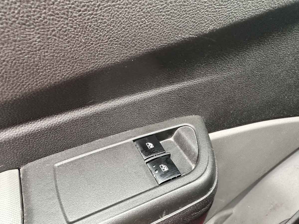 CHEVROLET ONIX LT 1.0 FULL 5PTS 2016