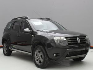 RENAULT DUSTER AWD 2015
