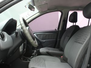 RENAULT DUSTER AWD 2015