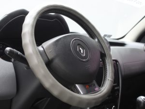 RENAULT DUSTER AWD 2015