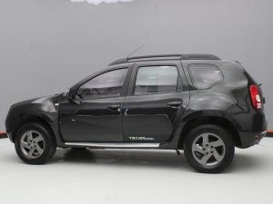 RENAULT DUSTER AWD 2015