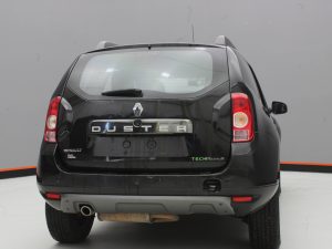 RENAULT DUSTER AWD 2015