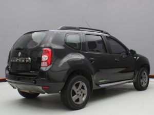 RENAULT DUSTER AWD 2015