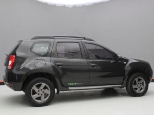 RENAULT DUSTER AWD 2015