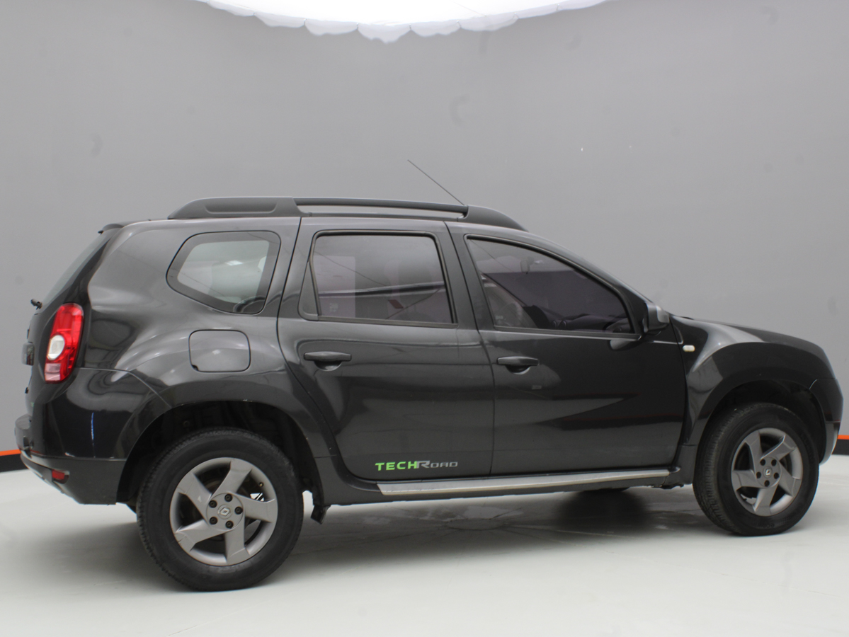 RENAULT DUSTER AWD 2015