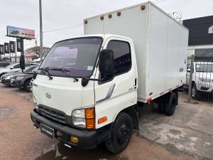 HYUNDAI HD 45 CON CAJA C/DIR. CAMIÓN 2010