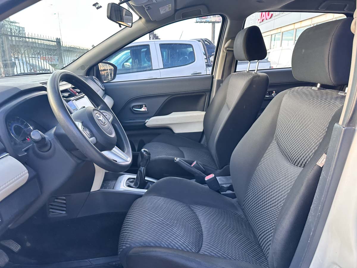 TOYOTA RUSH G 1.5 VVT MT 7 PLAZAS 5PTS 2018