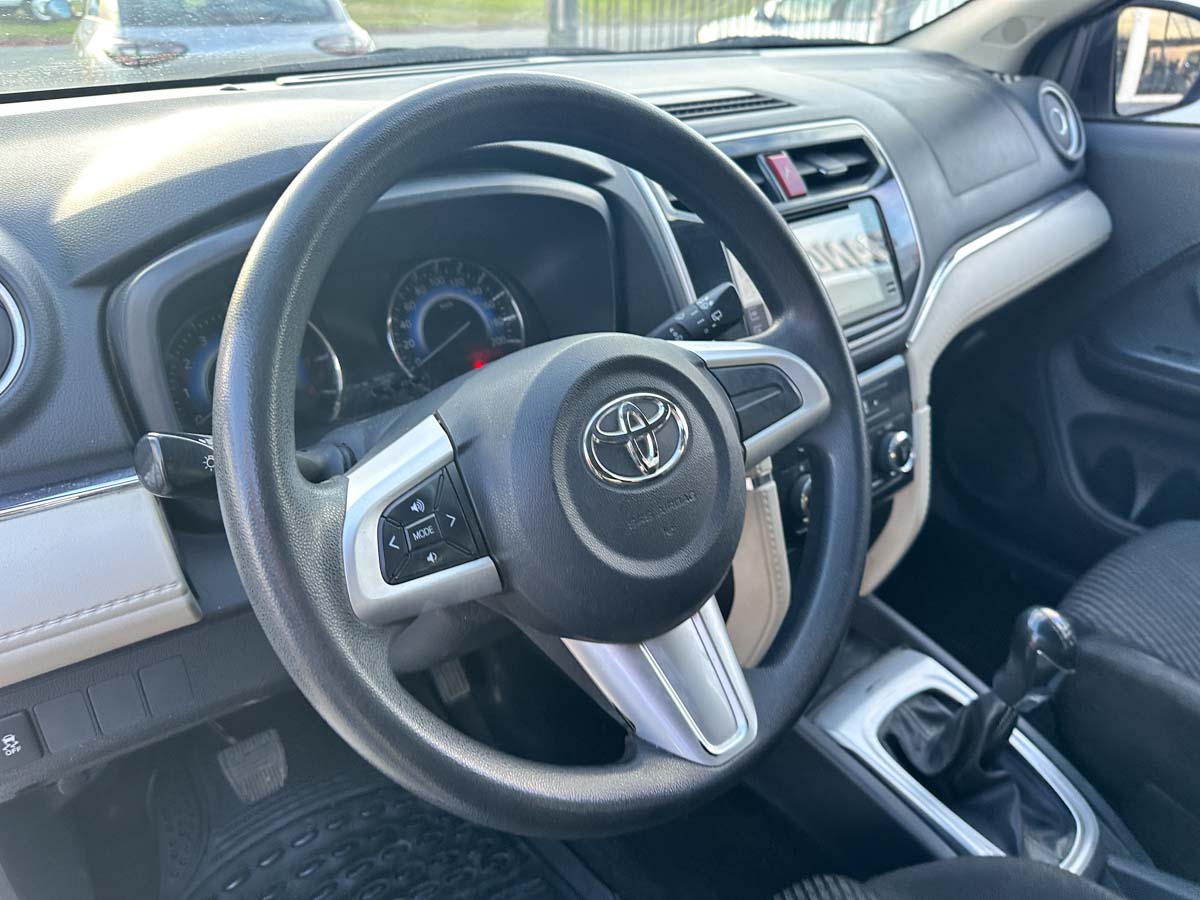 TOYOTA RUSH G 1.5 VVT MT 7 PLAZAS 5PTS 2018