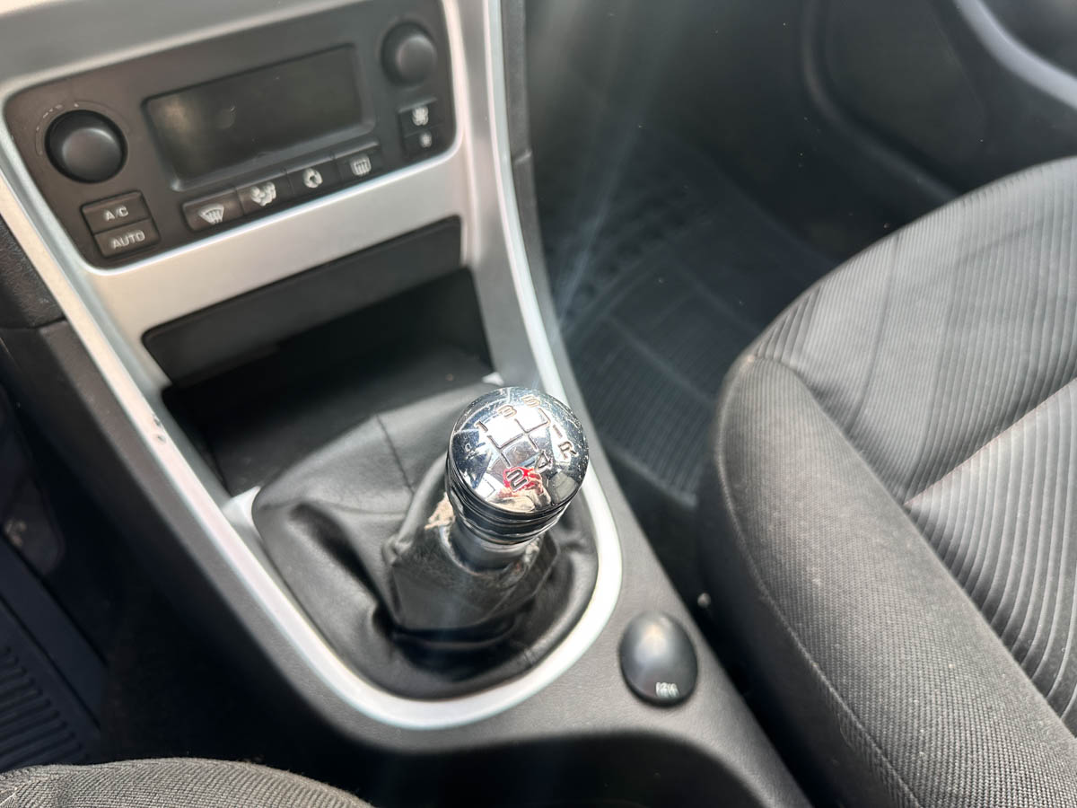 PEUGEOT 307 XS 1.6 SEDAN 4PTS 2008