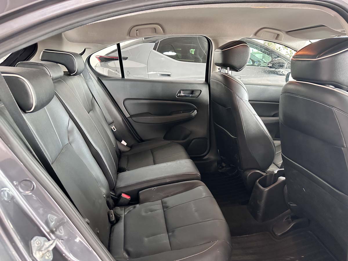 HONDA CITY 1.5 EXL CVT HATCH 5PTS 2022