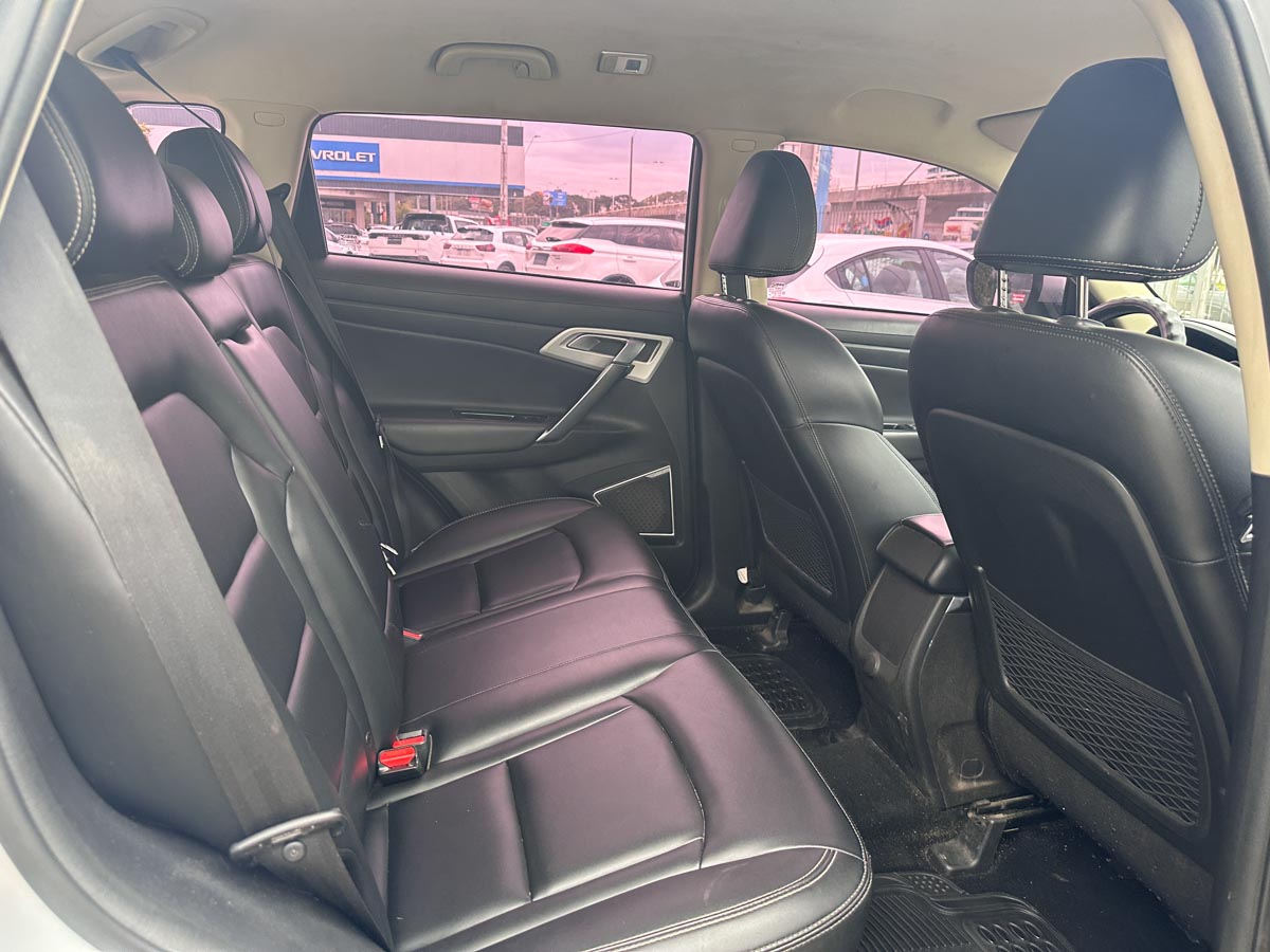 GEELY EMGRAND X7 SPORT GS 2.0 MT EXTRA FULL 2018