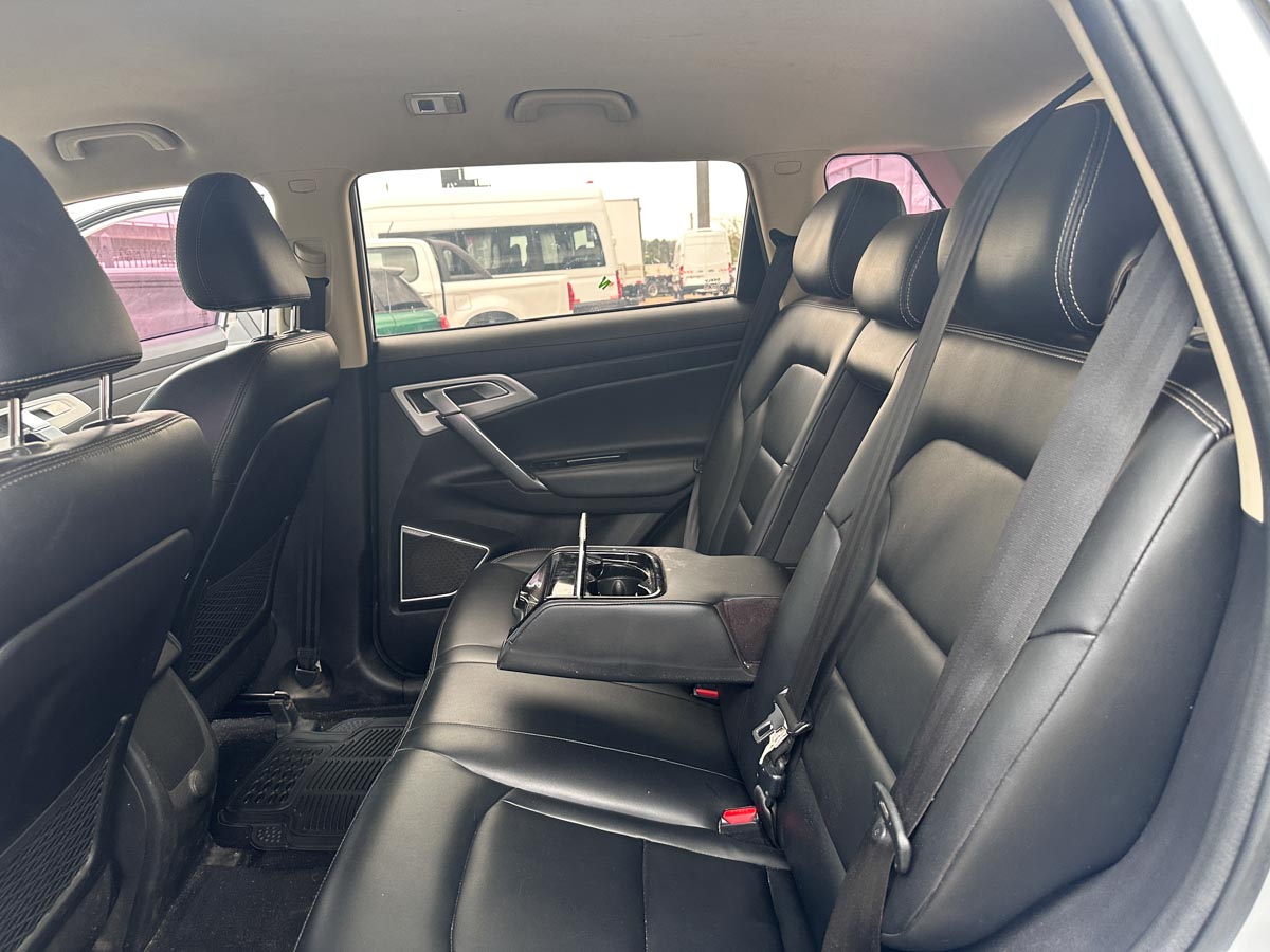 GEELY EMGRAND X7 SPORT GS 2.0 MT EXTRA FULL 2018
