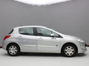 PEUGEOT 308 2011