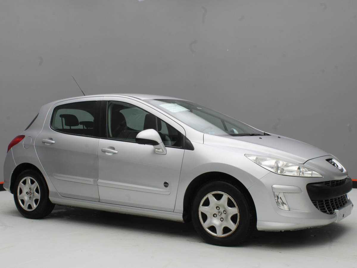 PEUGEOT 308 2011