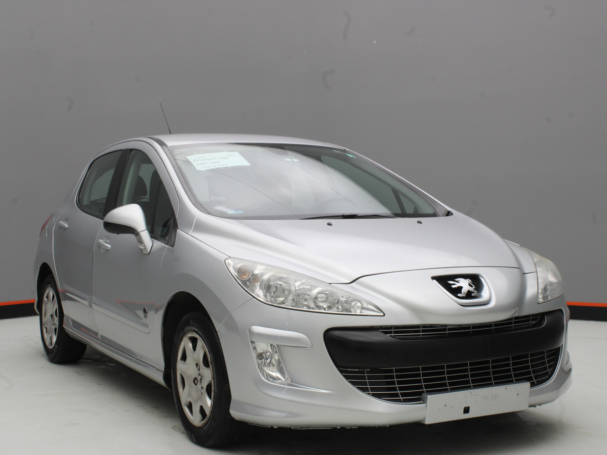 PEUGEOT 308 2011