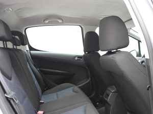 PEUGEOT 308 2011
