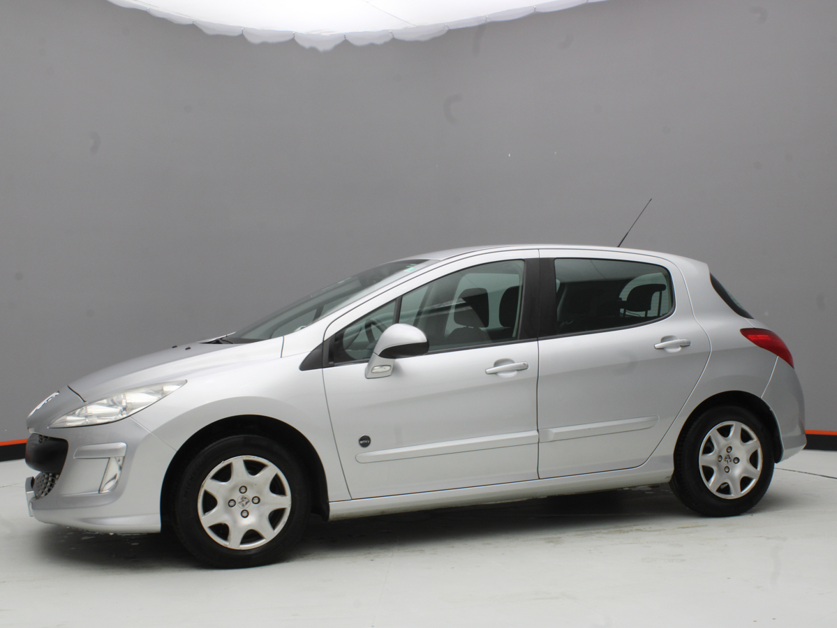 PEUGEOT 308 2011
