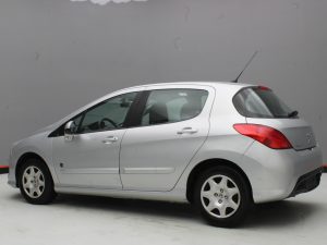 PEUGEOT 308 2011