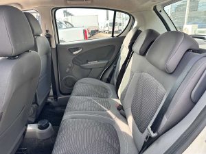 FIAT PALIO ATTRACTIVE 5PTS 1.4 FULL 2013