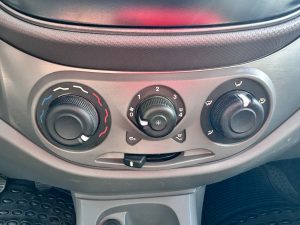 FIAT PALIO ATTRACTIVE 5PTS 1.4 FULL 2013