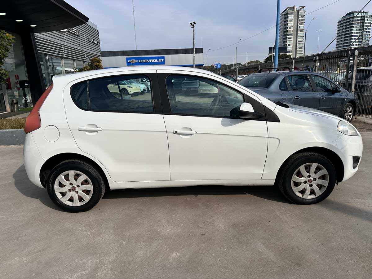 FIAT PALIO ATTRACTIVE 5PTS 1.4 FULL 2013