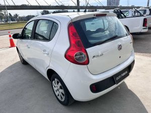 FIAT PALIO ATTRACTIVE 5PTS 1.4 FULL 2013