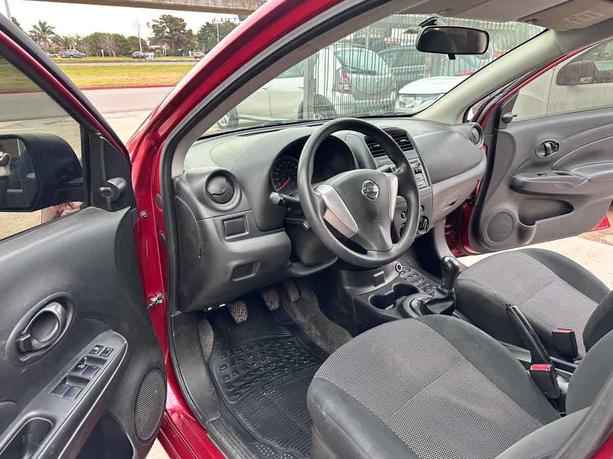 NISSAN VERSA DRIVE MT FULL SEDAN 4PTS 2020