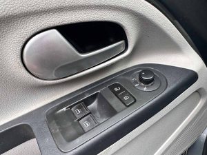 VOLKSWAGEN HIGH UP 1.0 FULL 2018