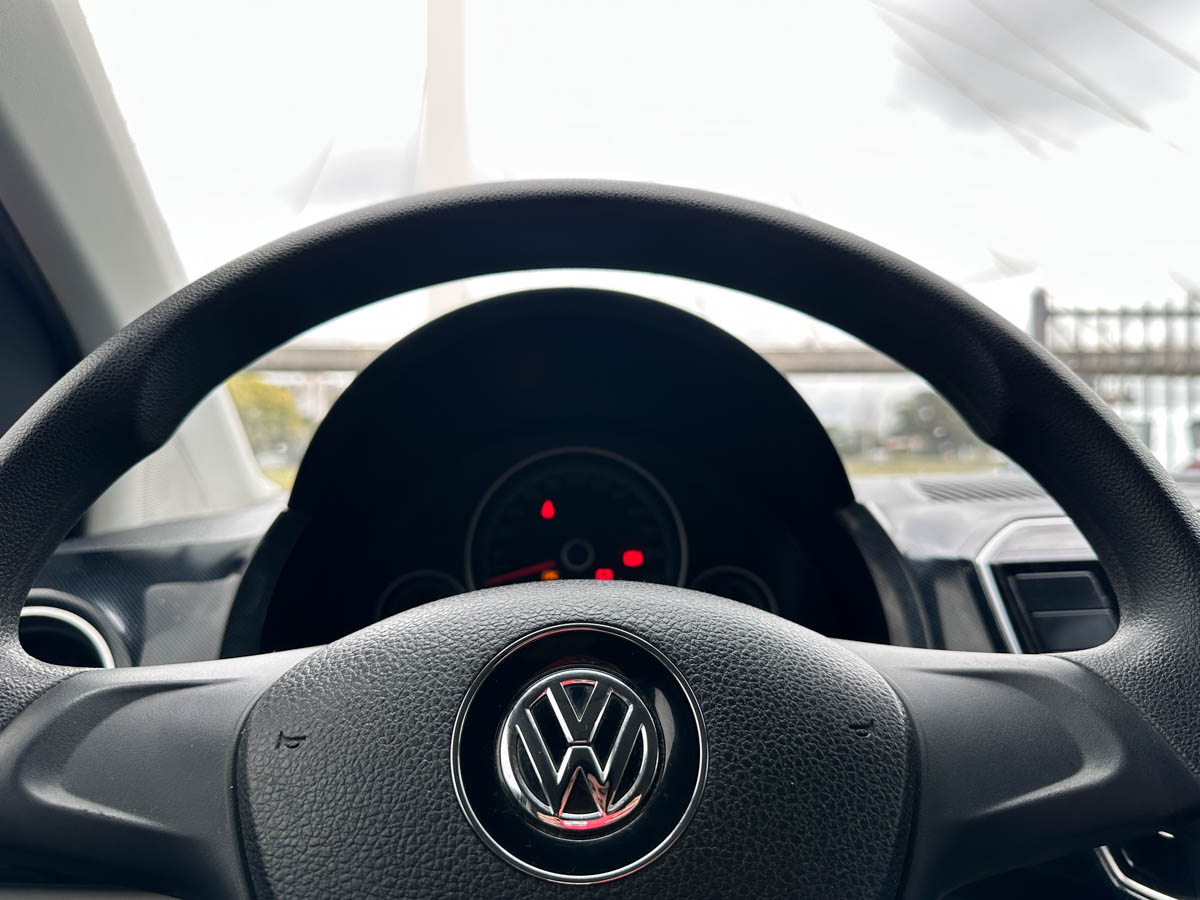 VOLKSWAGEN HIGH UP 1.0 FULL 2018