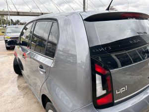 VOLKSWAGEN HIGH UP 1.0 FULL 2018