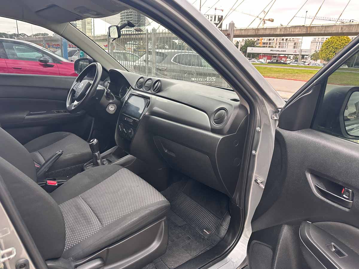 SUZUKI VITARA GL 1.6 FULL 4X2 5PTS 2017