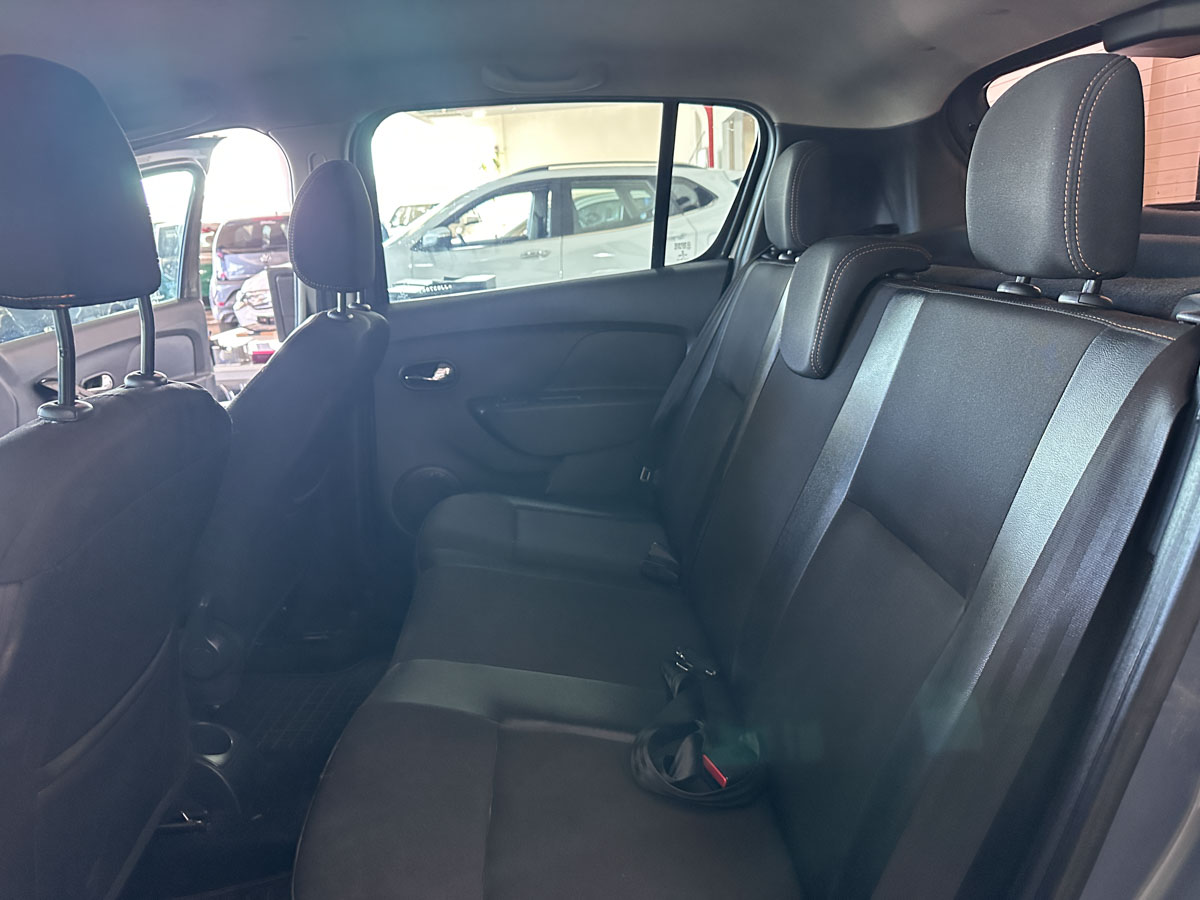 RENAULT SANDERO STEPWAY PRIVILEGE 1.6 FULL 5PTS 2018