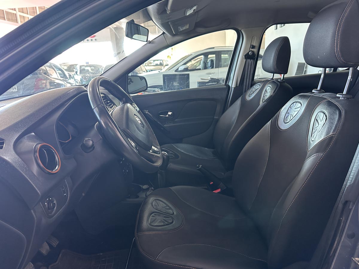 RENAULT SANDERO STEPWAY PRIVILEGE 1.6 FULL 5PTS 2018