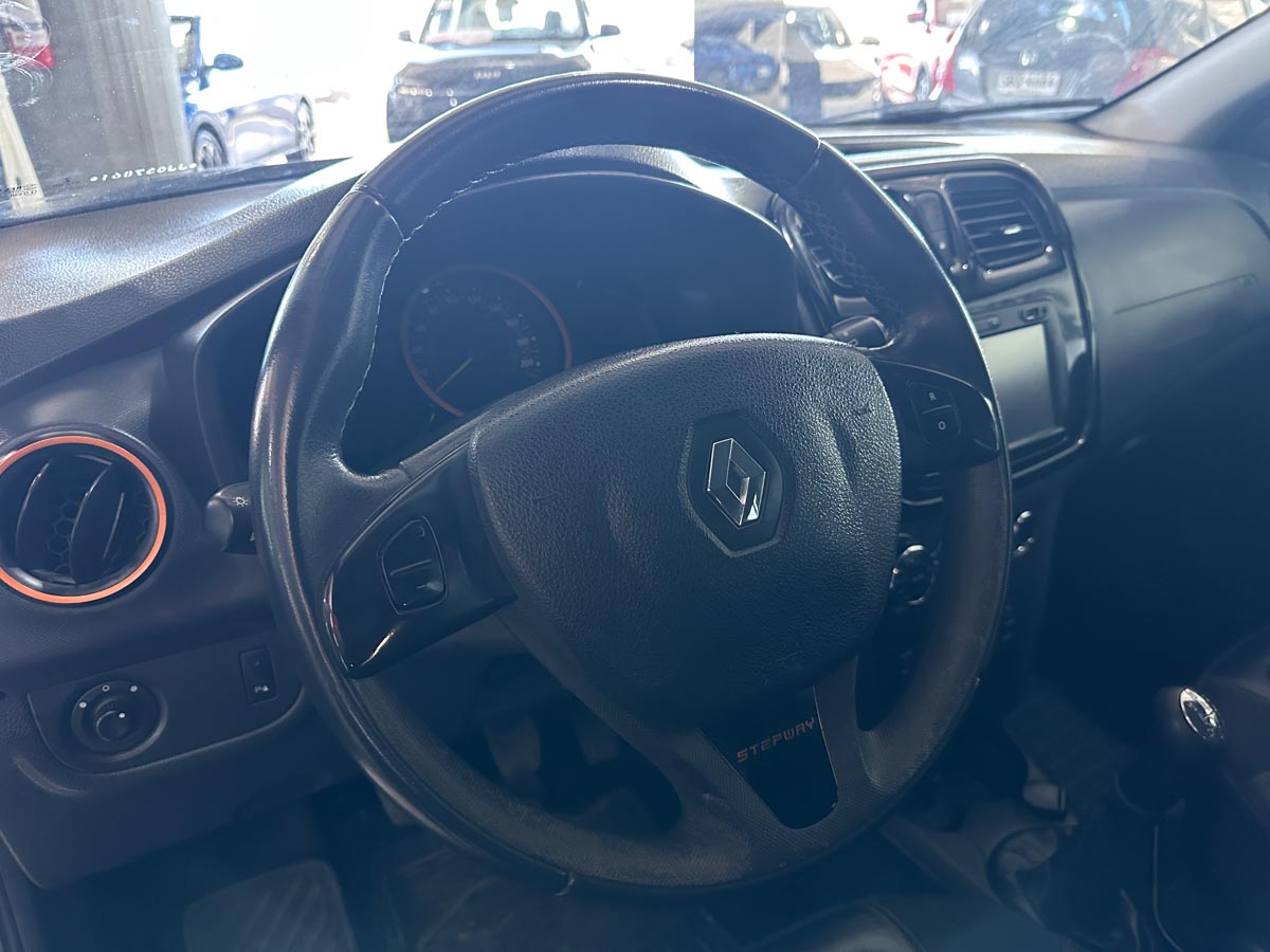 RENAULT SANDERO STEPWAY PRIVILEGE 1.6 FULL 5PTS 2018